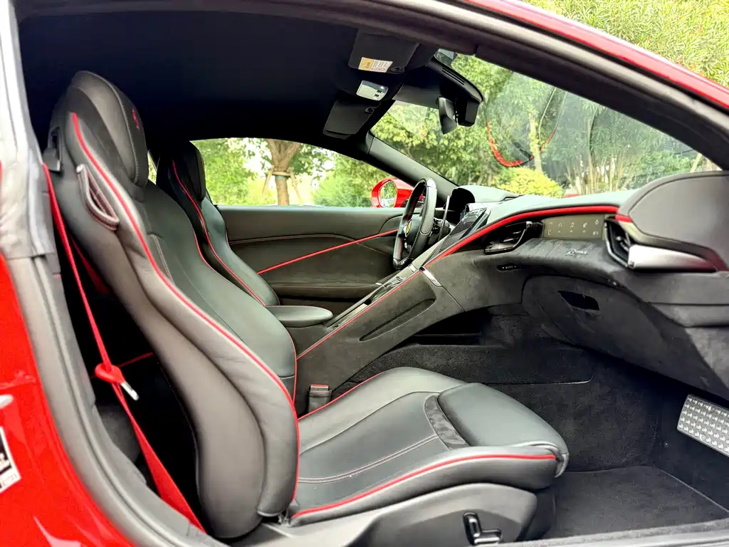 Ferrari Roma — миниатюра 16