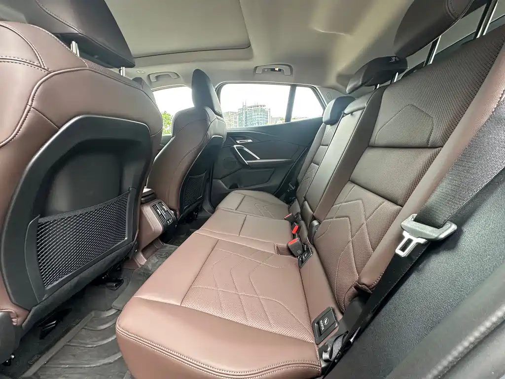 BMW X2 (Import) — миниатюра 7