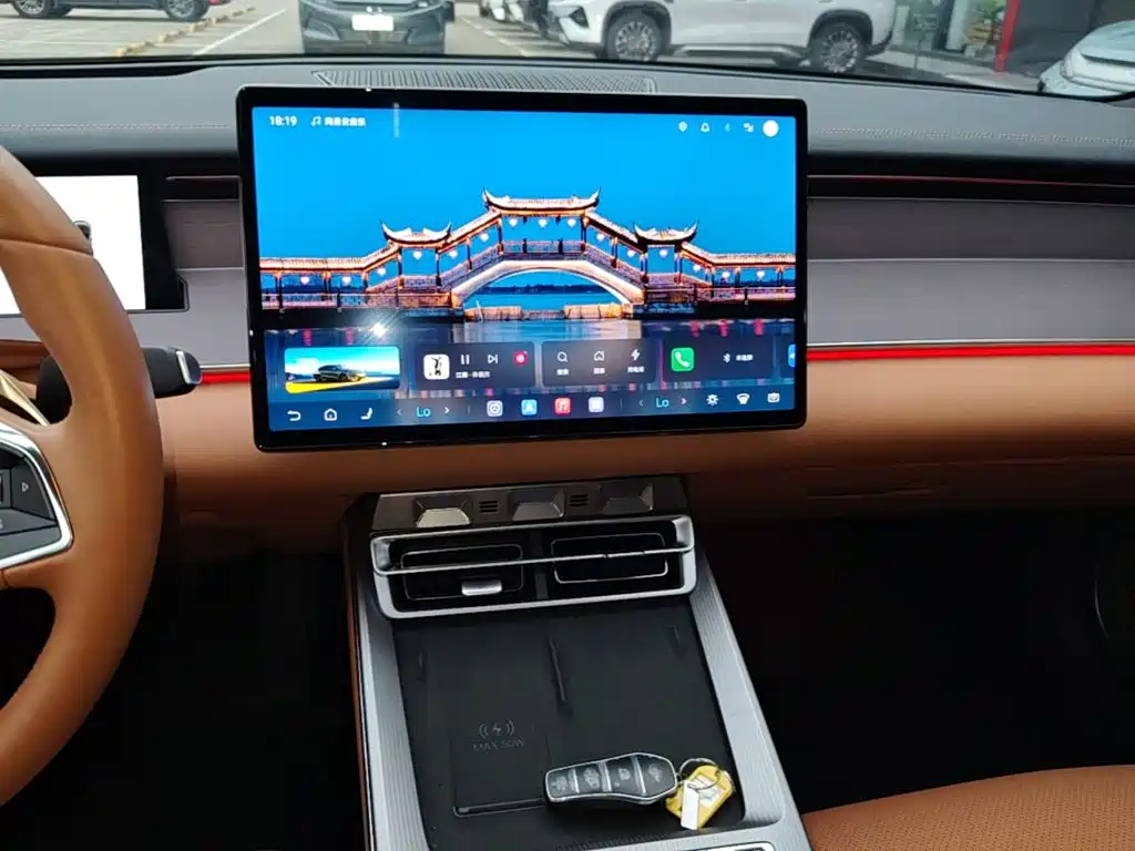 BYD Han L — миниатюра 13