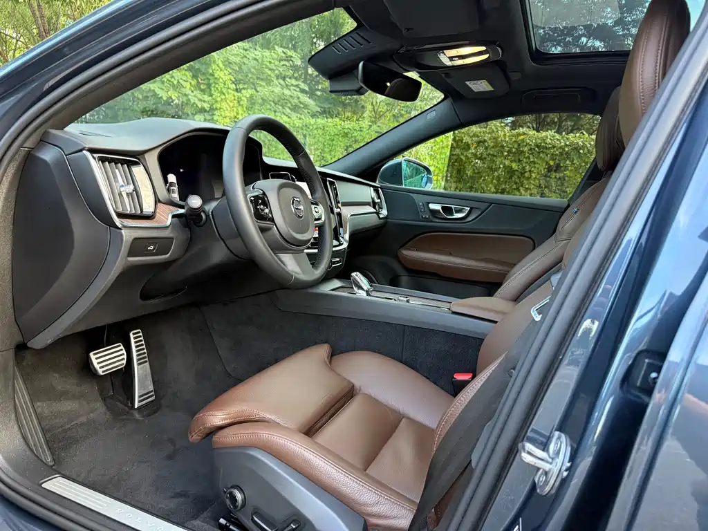 Volvo S60 — миниатюра 17