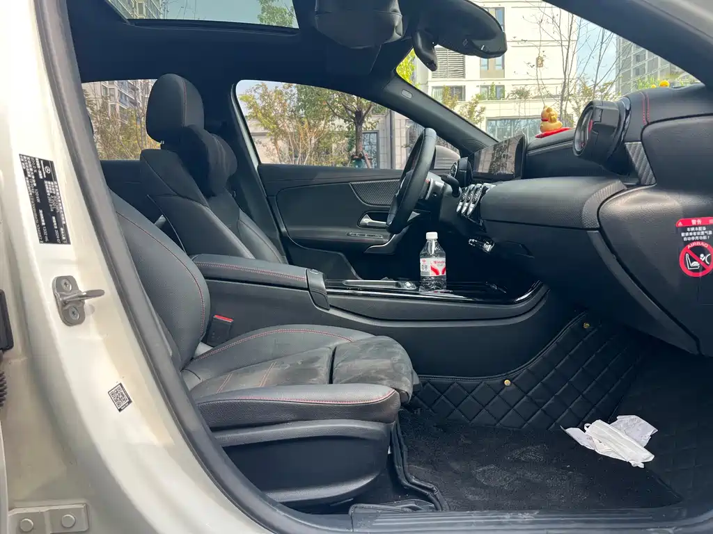 Mercedes-Benz A-Class — миниатюра 12