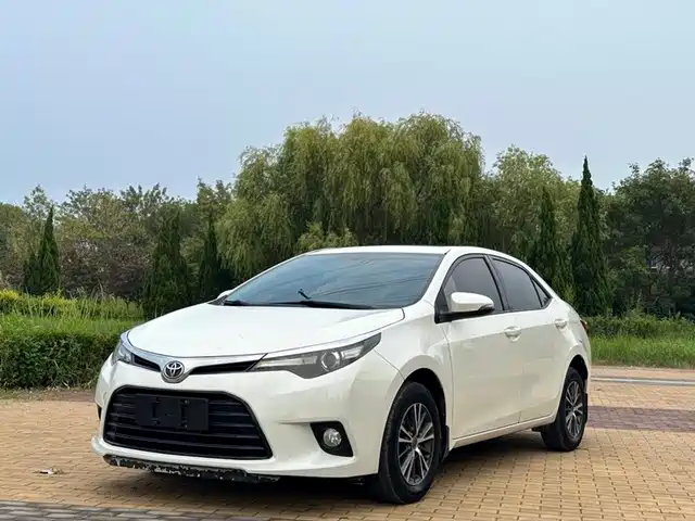2015 Toyota Corolla Levin