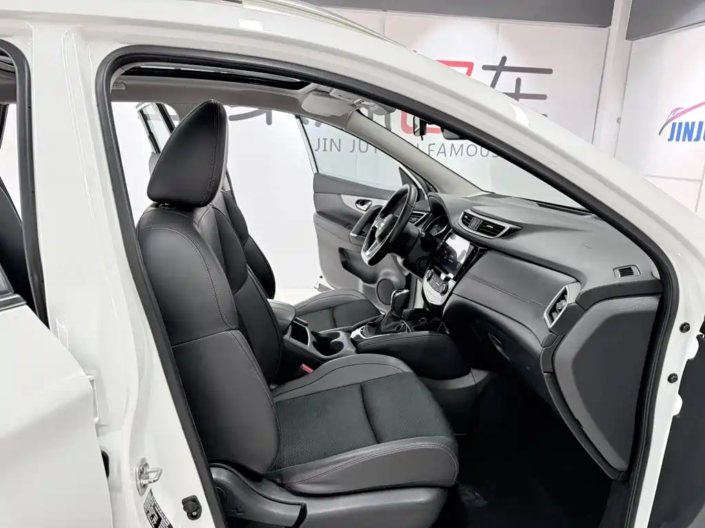 Nissan Qashqai — миниатюра 15