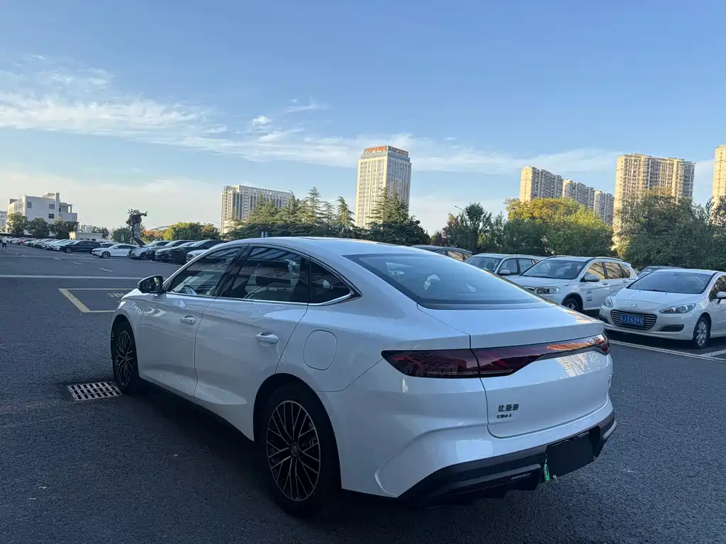 BYD Qin L — миниатюра 20