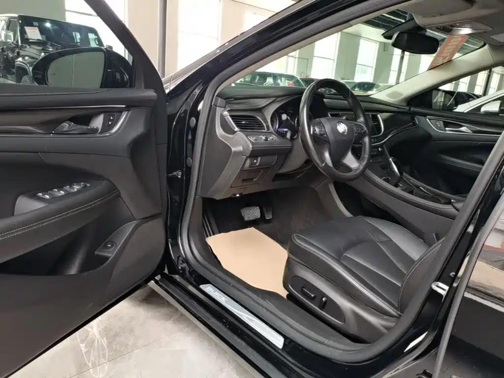 Buick LaCrosse — миниатюра 16
