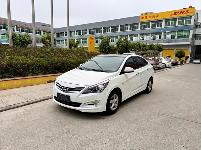 Hyundai Verna