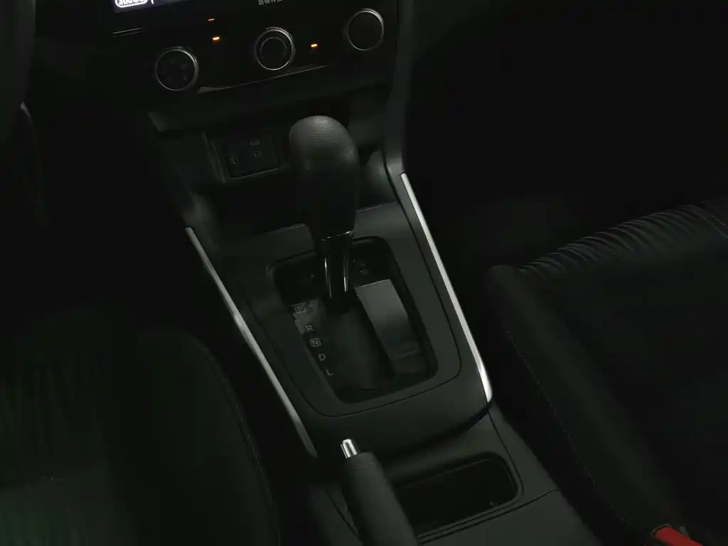 Nissan Sylphy — миниатюра 13
