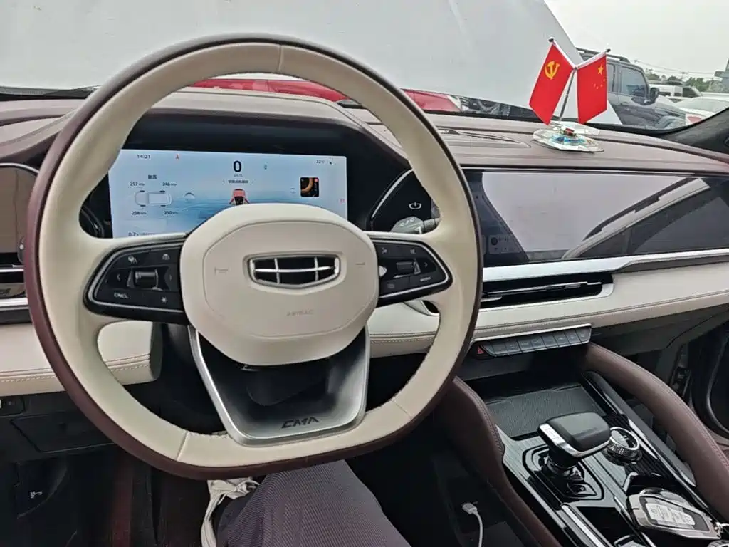Geely Xingyue L — миниатюра 6