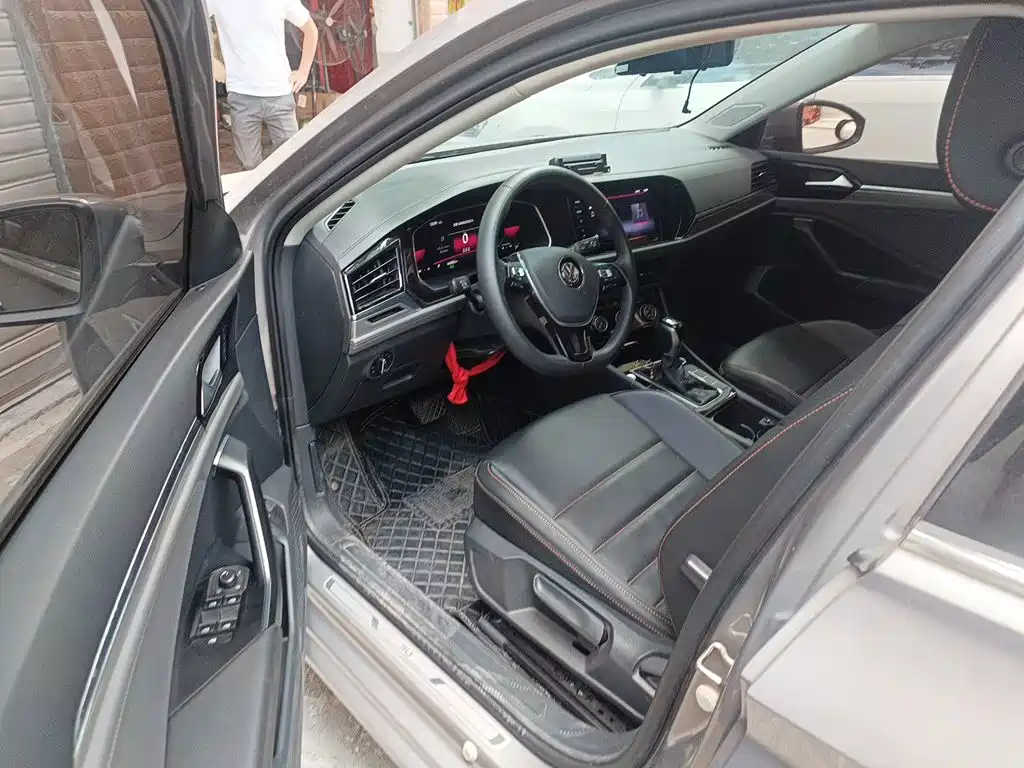 Volkswagen Sagitar — миниатюра 12