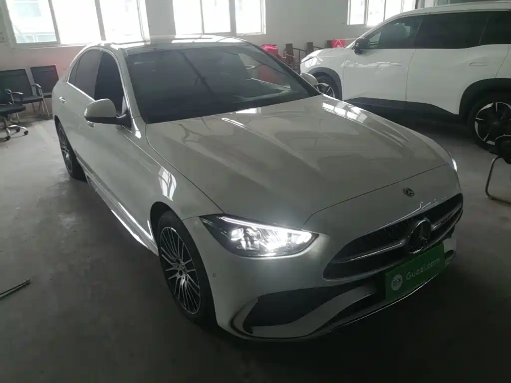 Mercedes-Benz C-Class — миниатюра 4