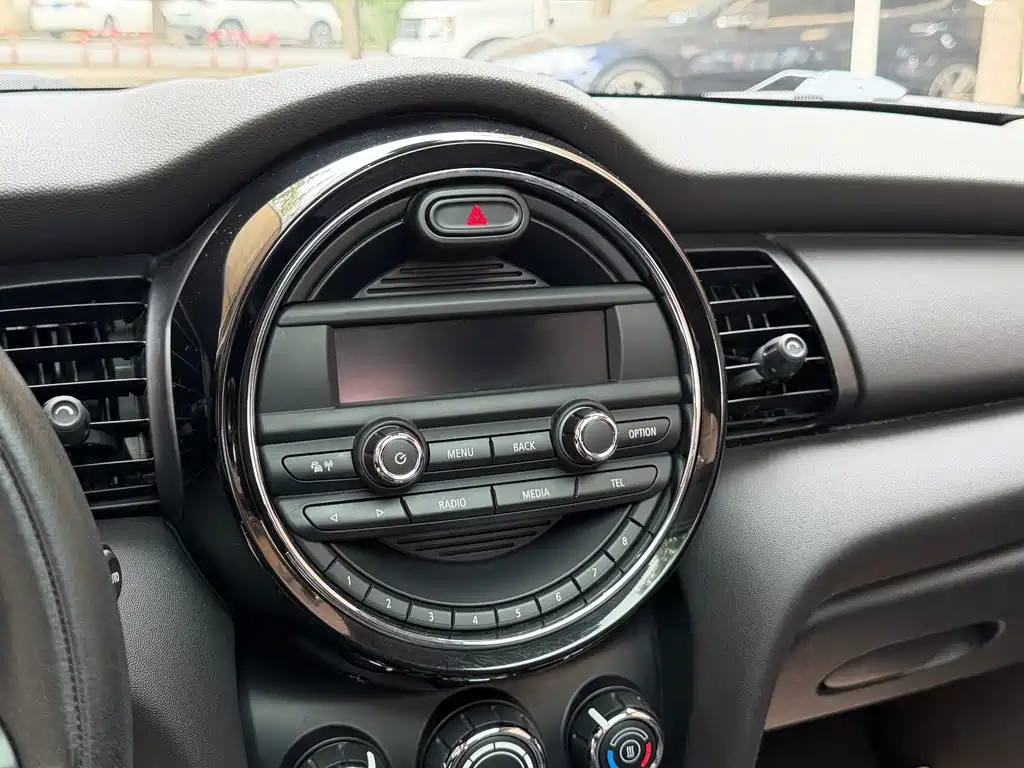 MINI Mini — миниатюра 12