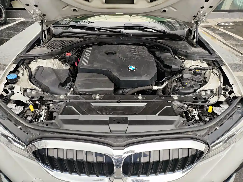 BMW 3 Series — миниатюра 18