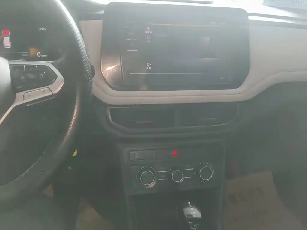 Volkswagen Tharu — миниатюра 13