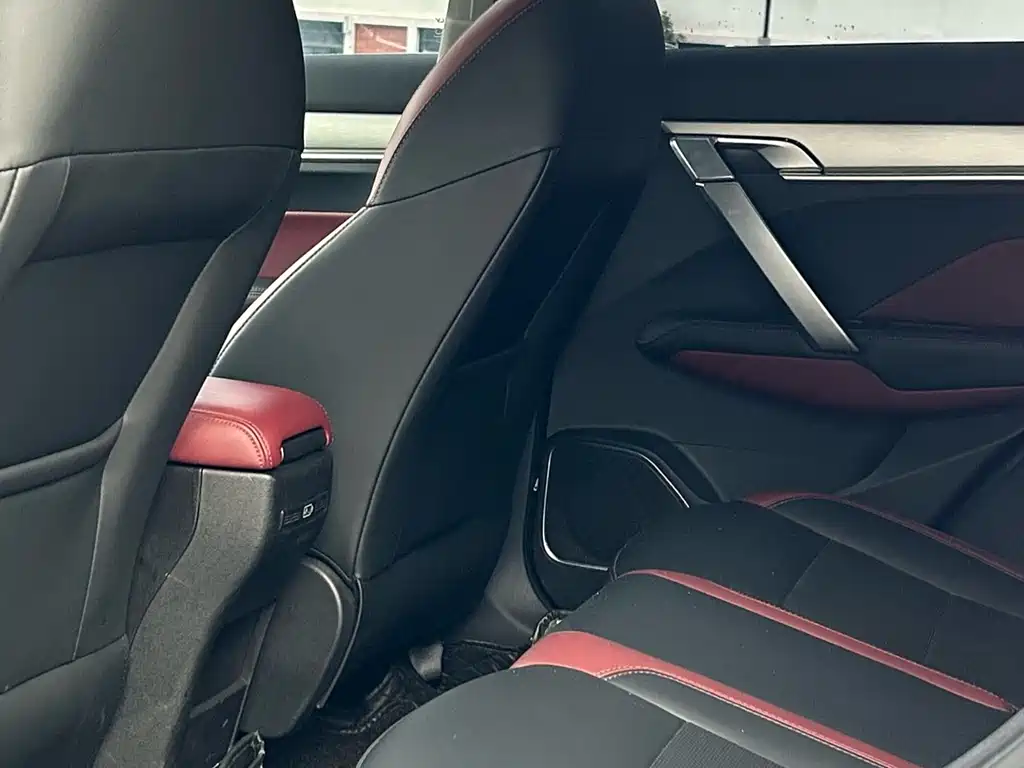 Geely Binyue 2021 1.4T DCT