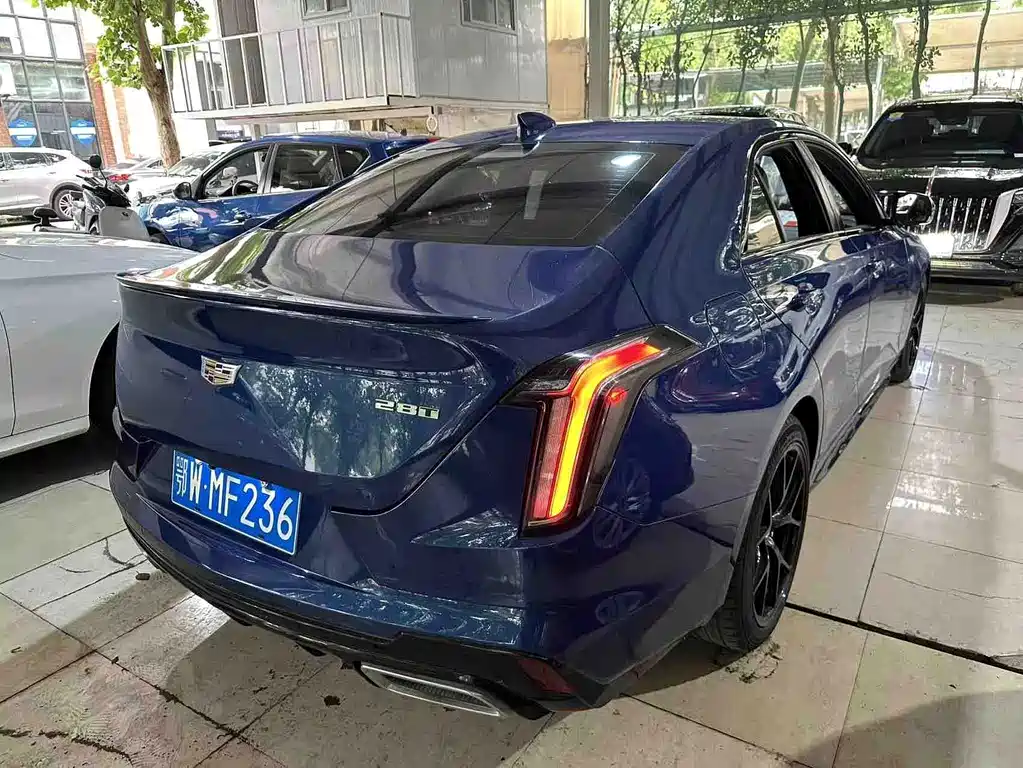 Cadillac CT4 — миниатюра 7