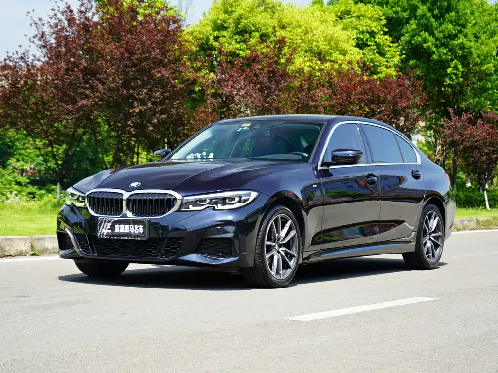 Купить BMW 3 Series