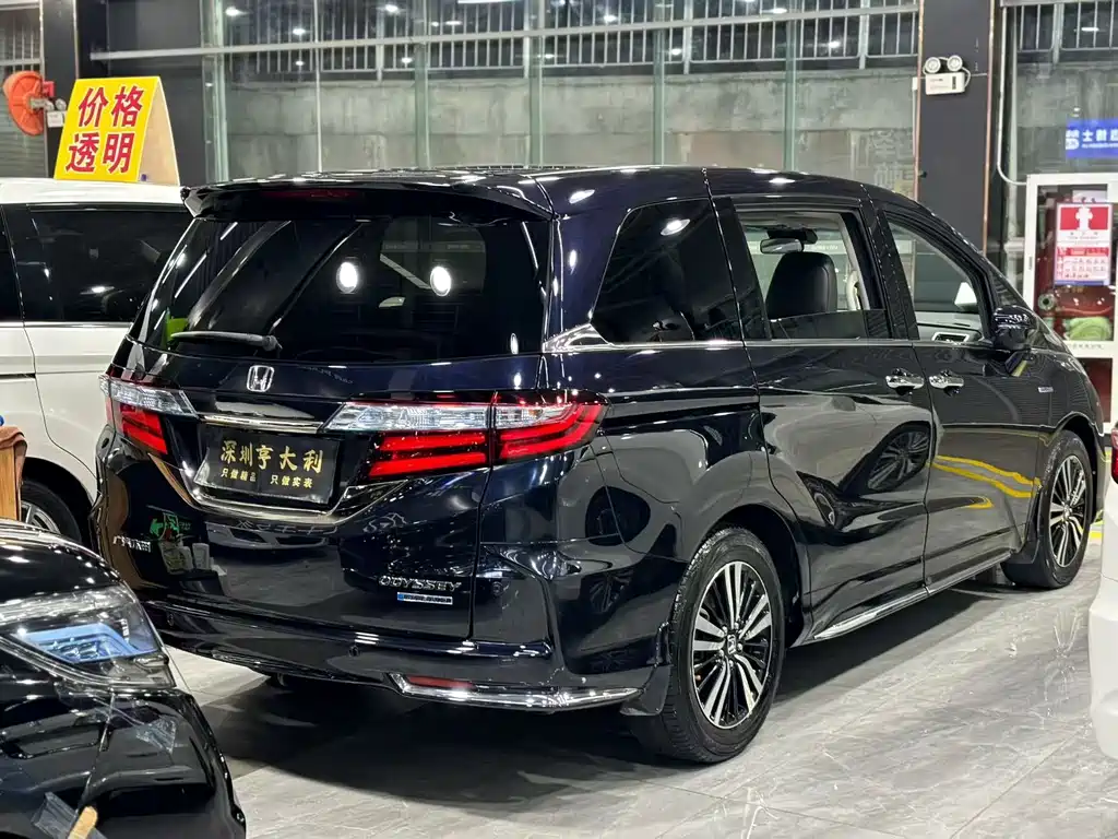 Honda Odyssey — миниатюра 7