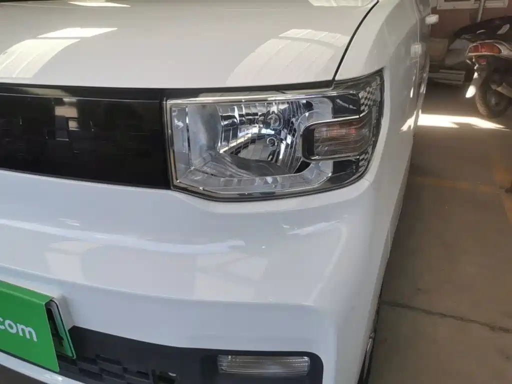 Wuling MINIEV — миниатюра 24
