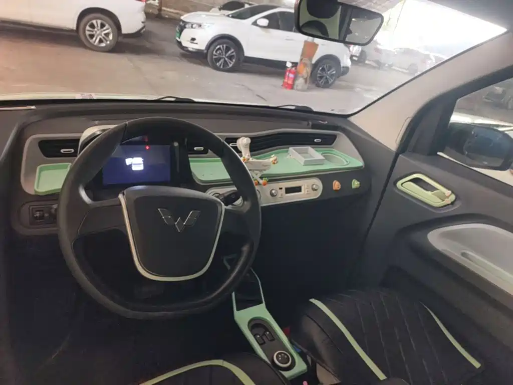 Wuling MINIEV — миниатюра 12