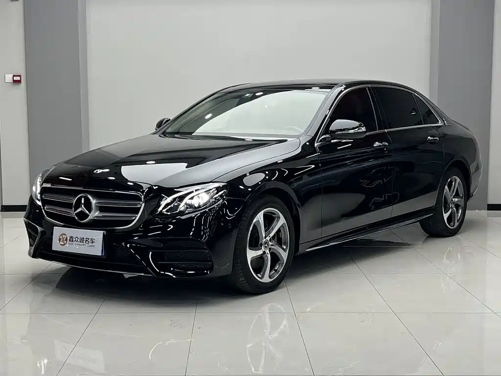 Mercedes-Benz E-Class — миниатюра 3