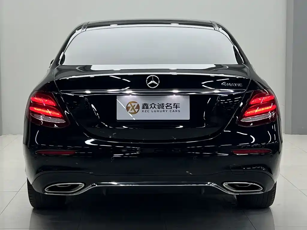 Mercedes-Benz E-Class — миниатюра 4