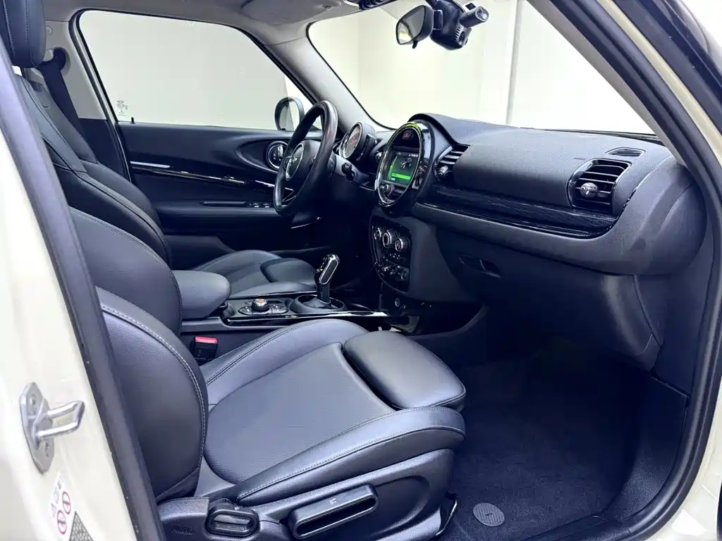 MINI Mini Clubman — миниатюра 11