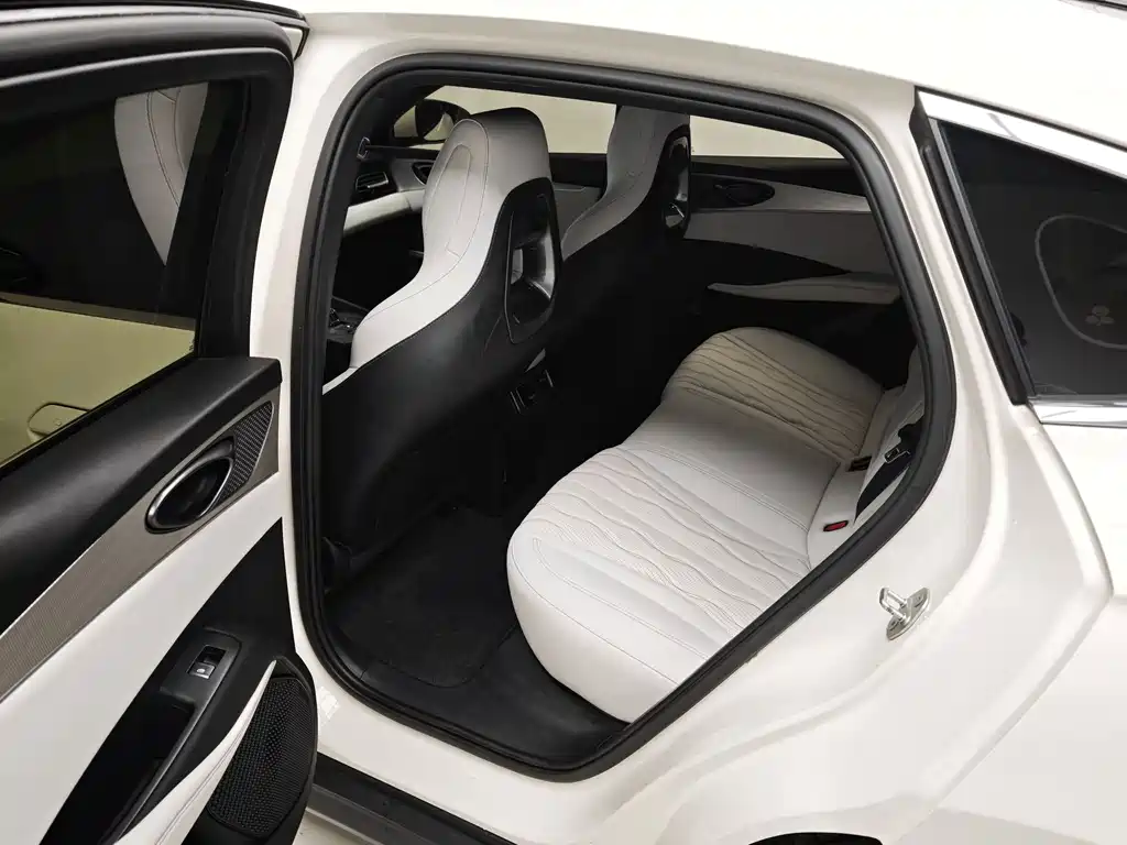 BYD Seal 06 — миниатюра 18