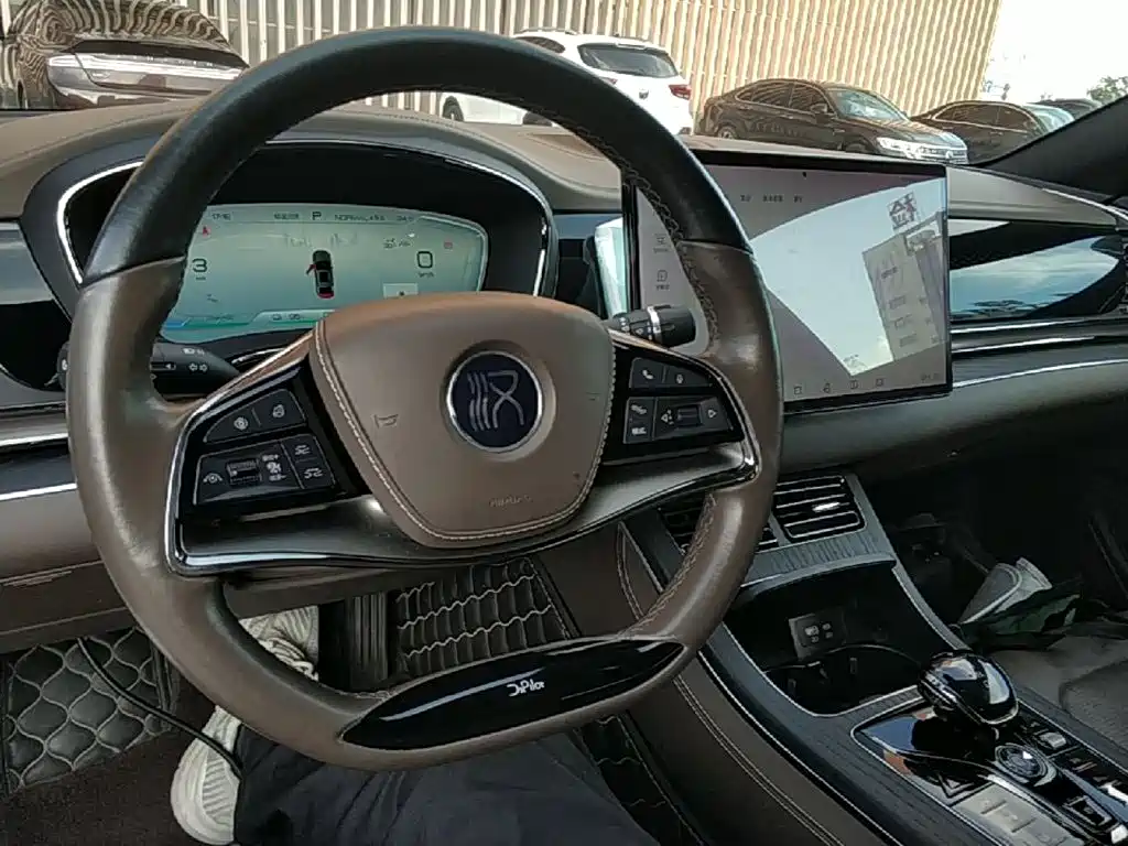 BYD Han — миниатюра 10