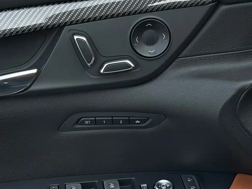 Cadillac CT6 — миниатюра 14