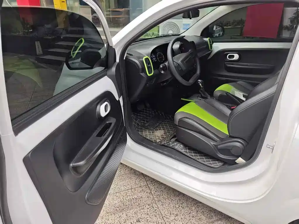 Roewe Clever — миниатюра 6