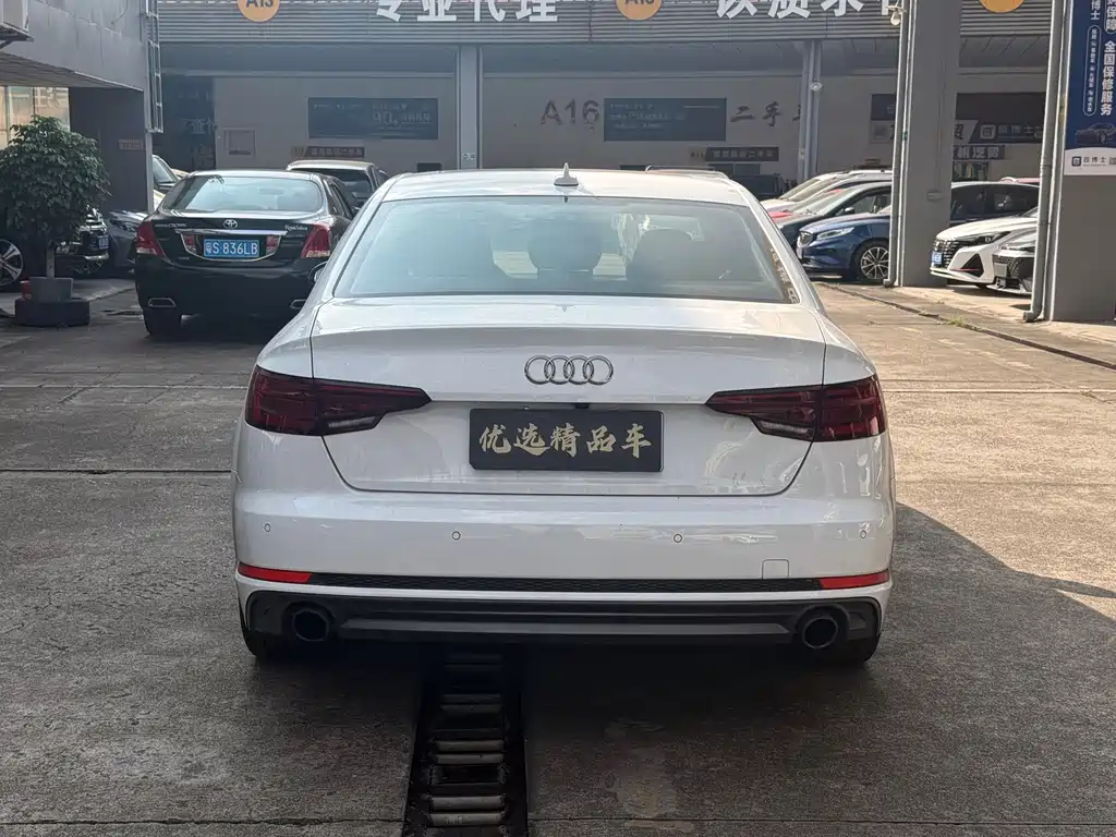 Audi A4L — миниатюра 11