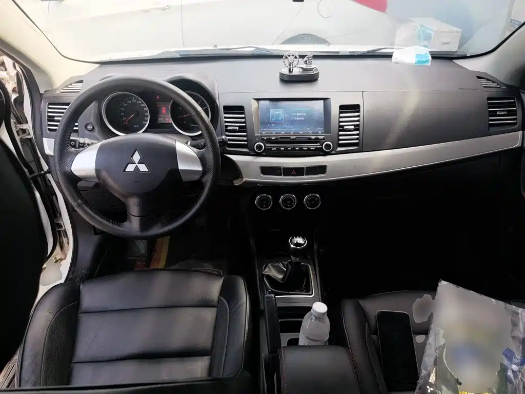 Mitsubishi Lancer EX — миниатюра 6