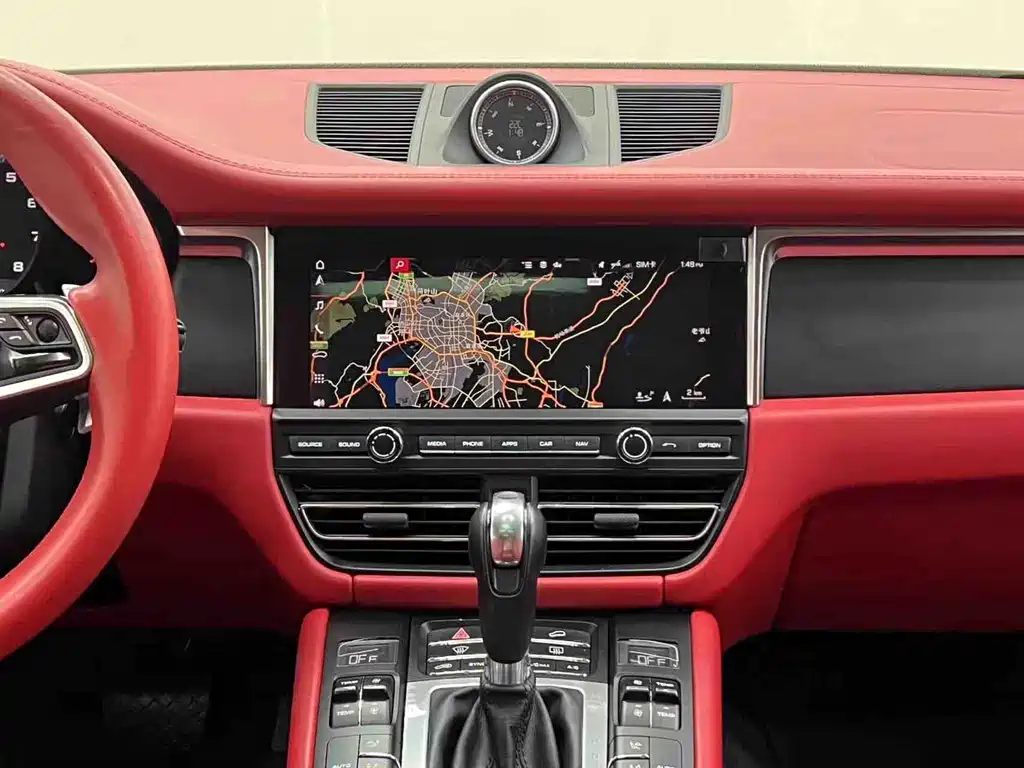 Porsche Macan — миниатюра 21