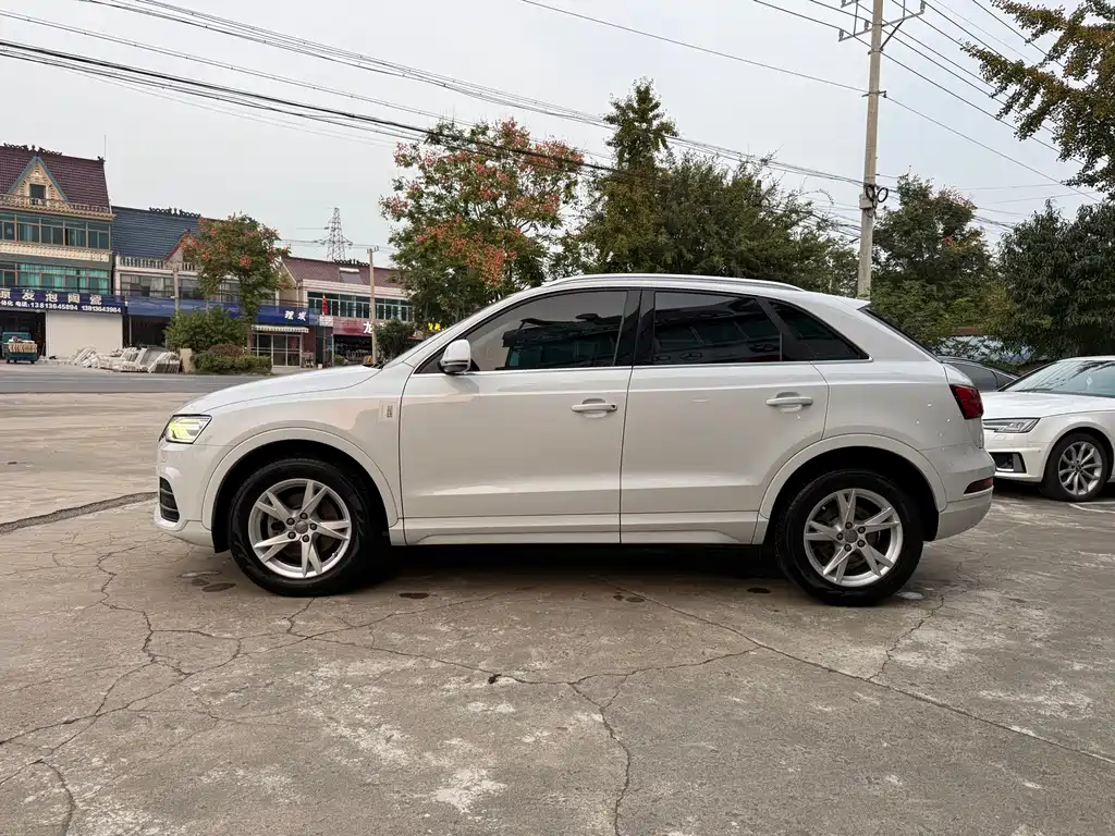 Audi Q3 — миниатюра 6