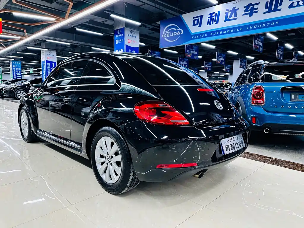 Volkswagen Beetle 180TSI Club Edition, фото 3