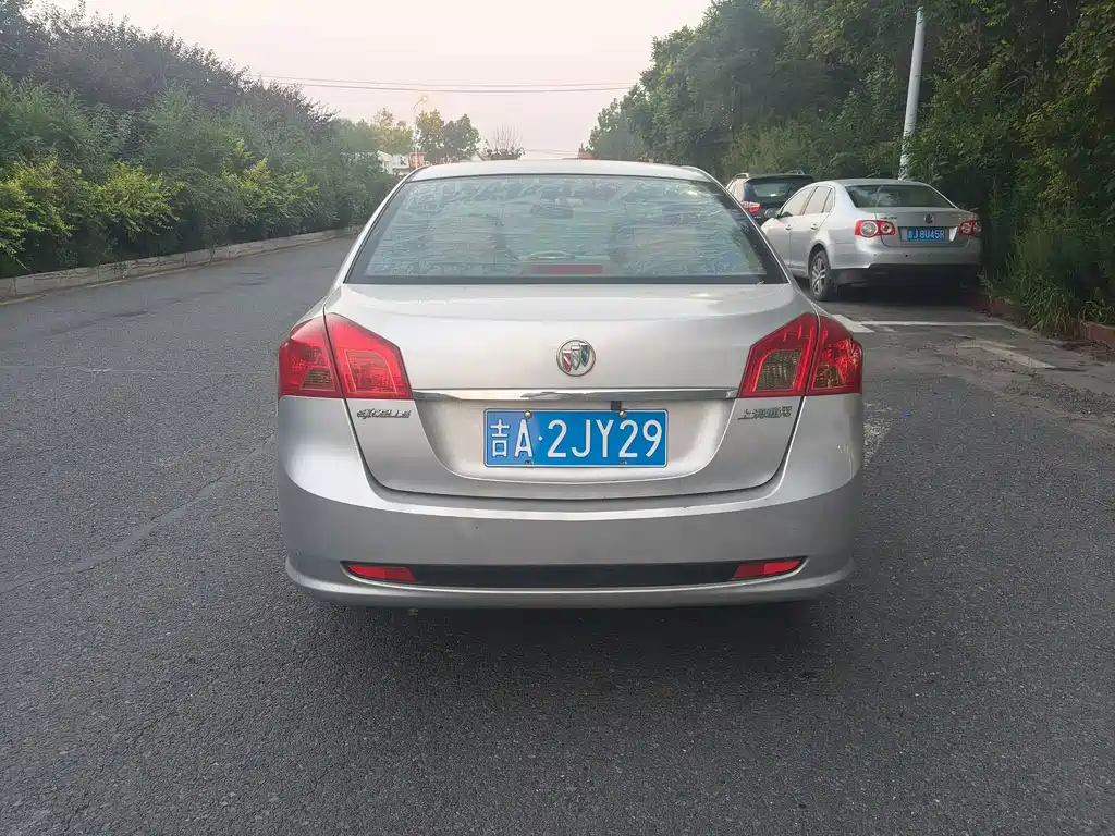 Buick Excelle 2013 1.5L MT