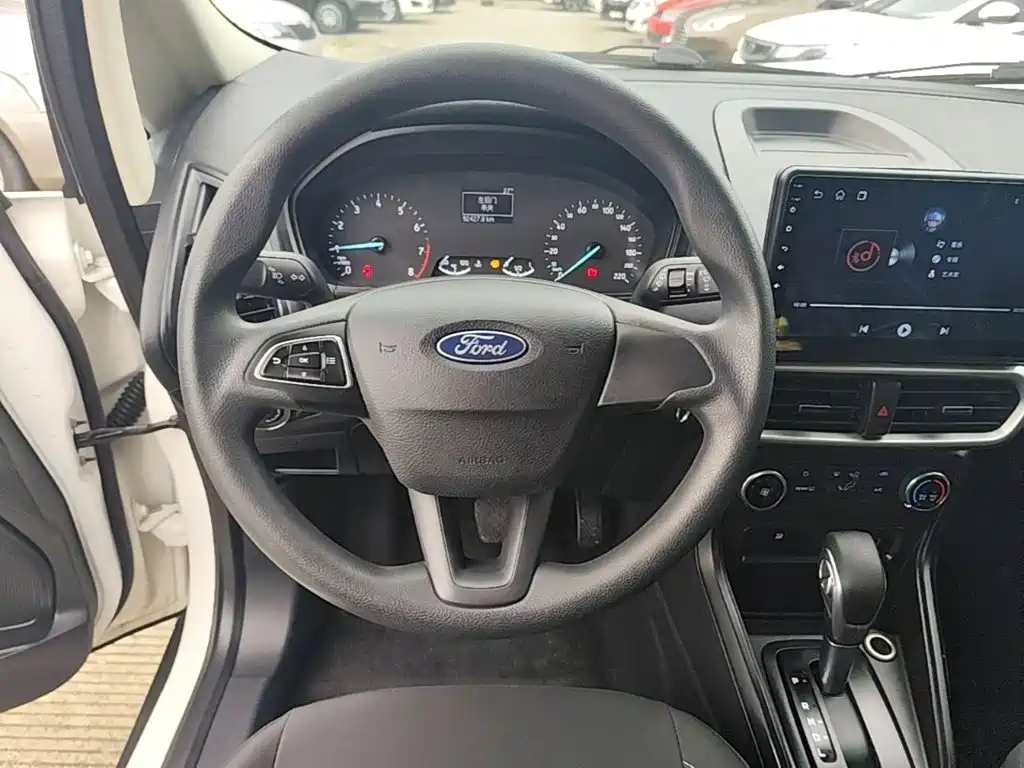 Ford Ecosport — миниатюра 11