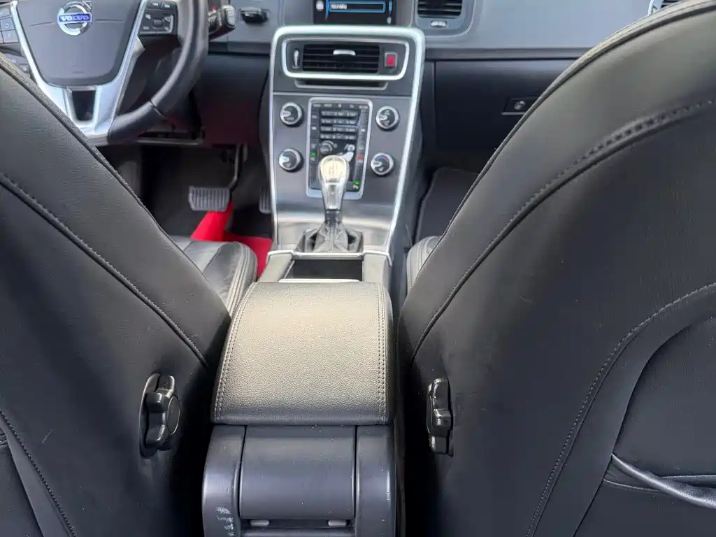 Volvo V60 — миниатюра 17