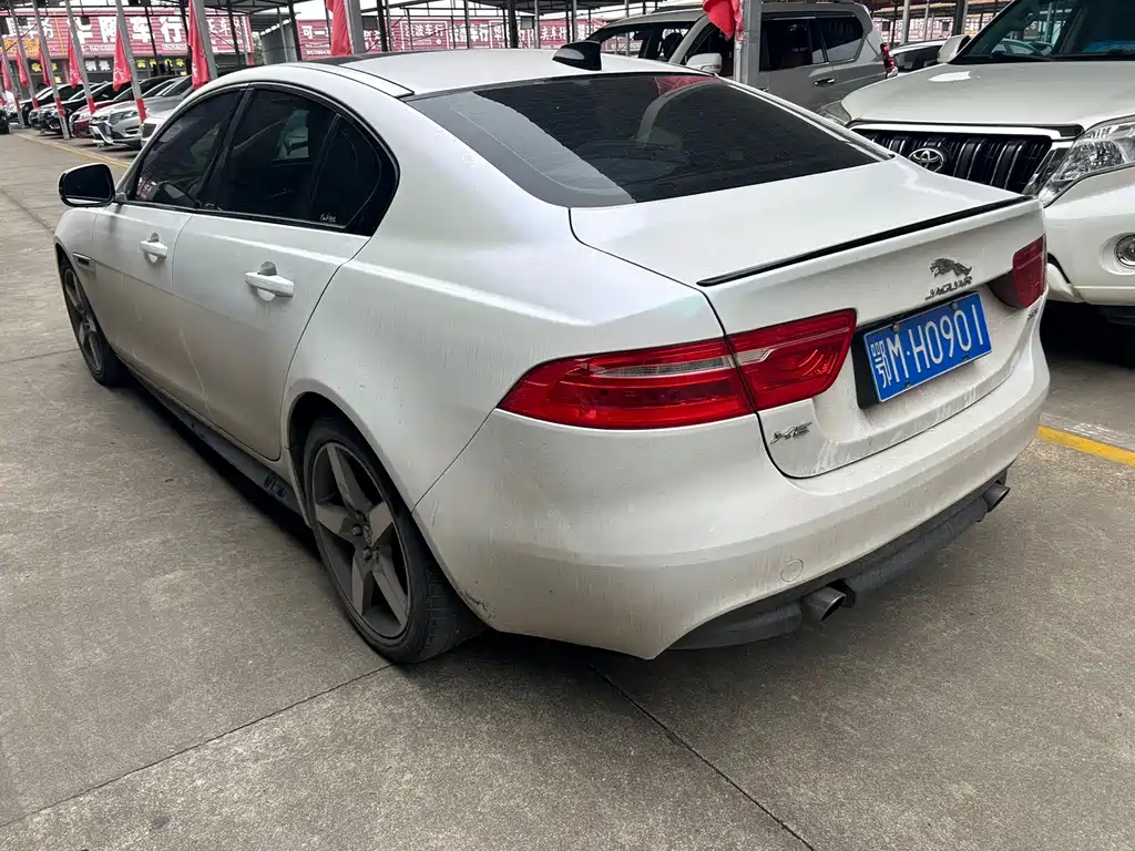 Jaguar XE 2018 2.0T 200PS R-Sport Sport