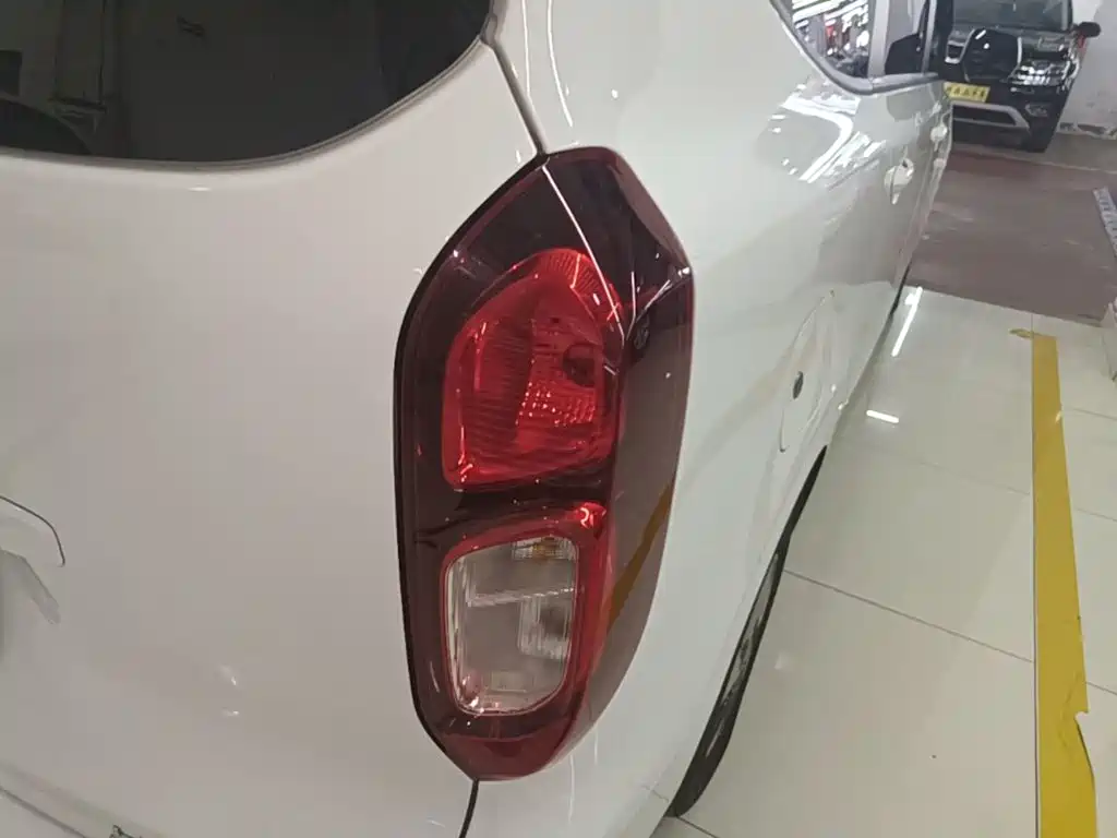 Wuling Hongguang EV — миниатюра 24