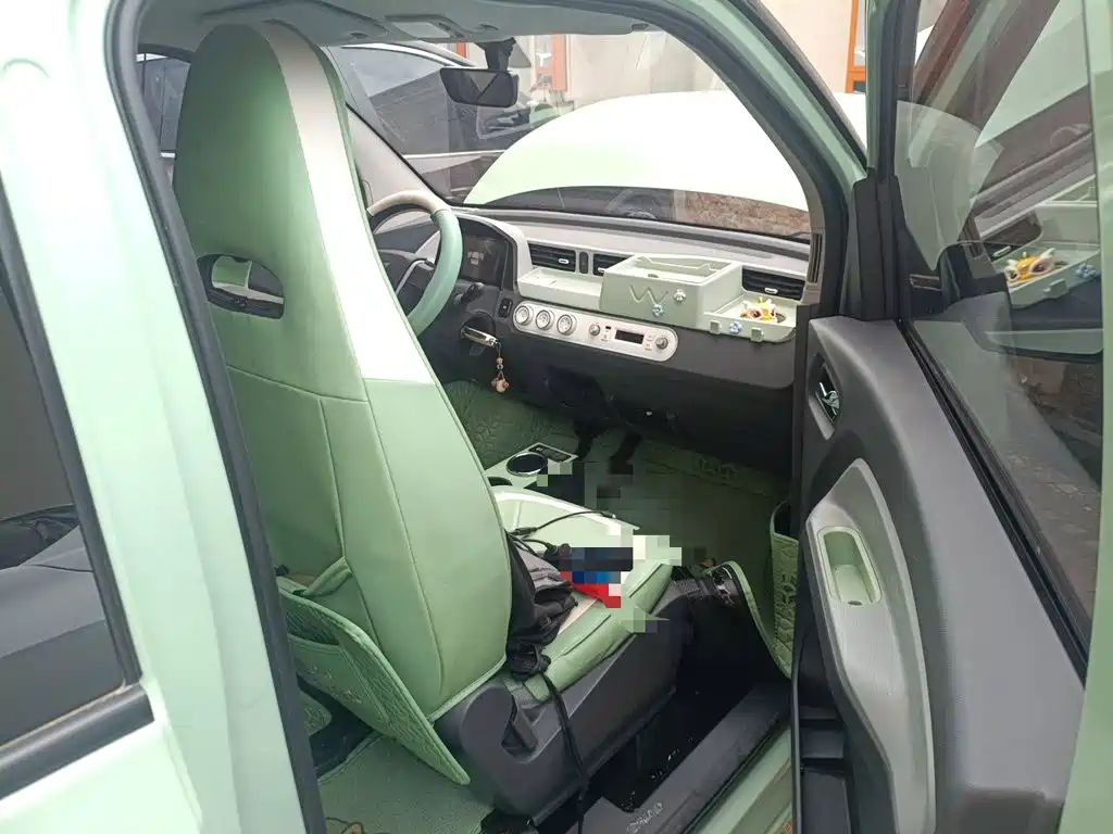 Wuling MINIEV — миниатюра 22