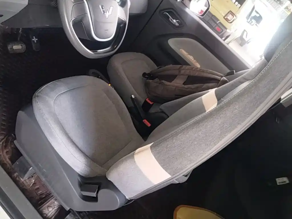 Wuling MINIEV — миниатюра 15