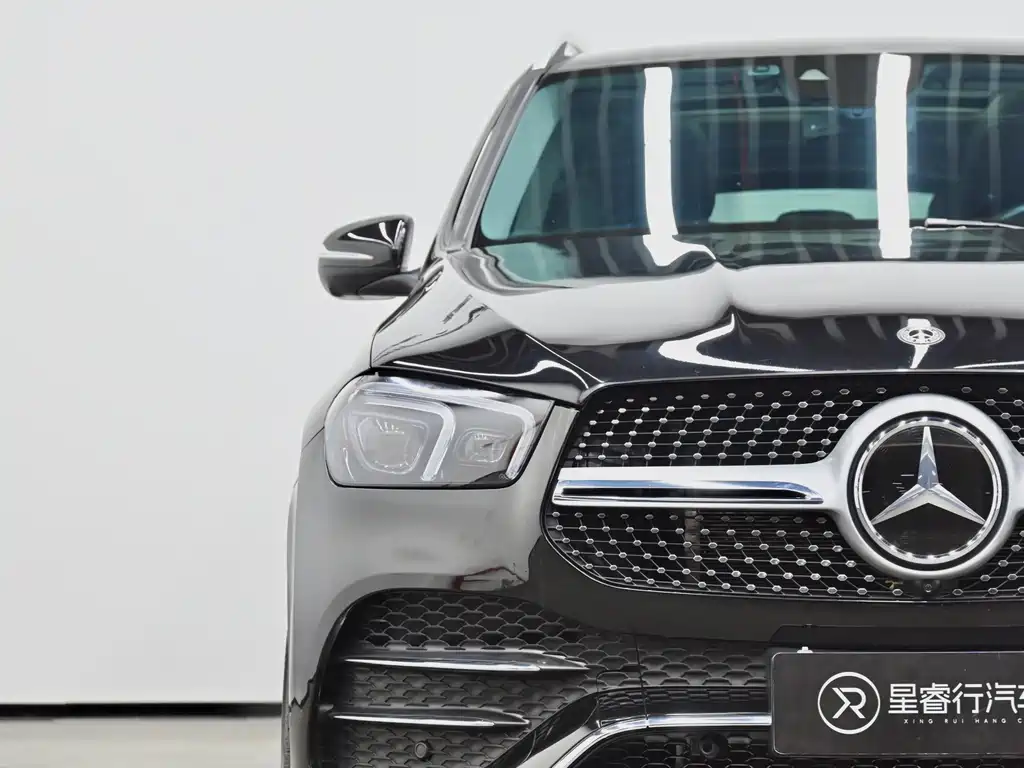 Mercedes-Benz GLE (Import) — миниатюра 30