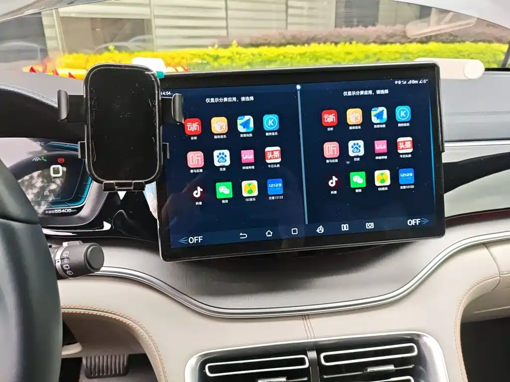 BYD PLUS New Energy — миниатюра 20