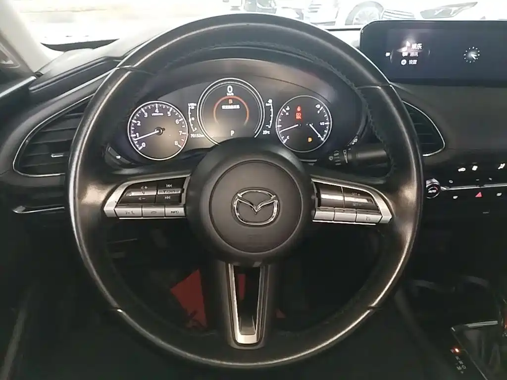 Mazda 3 Axela — миниатюра 11