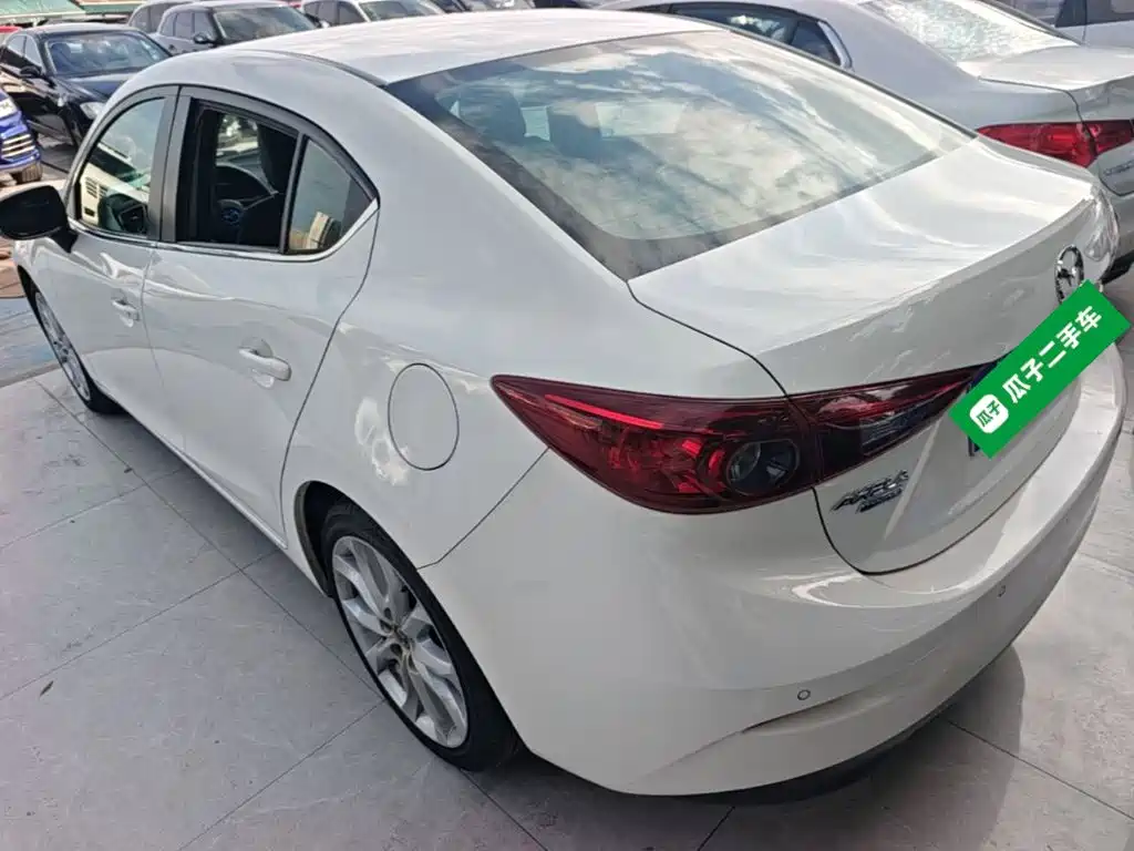 Mazda 3 Axela — миниатюра 5