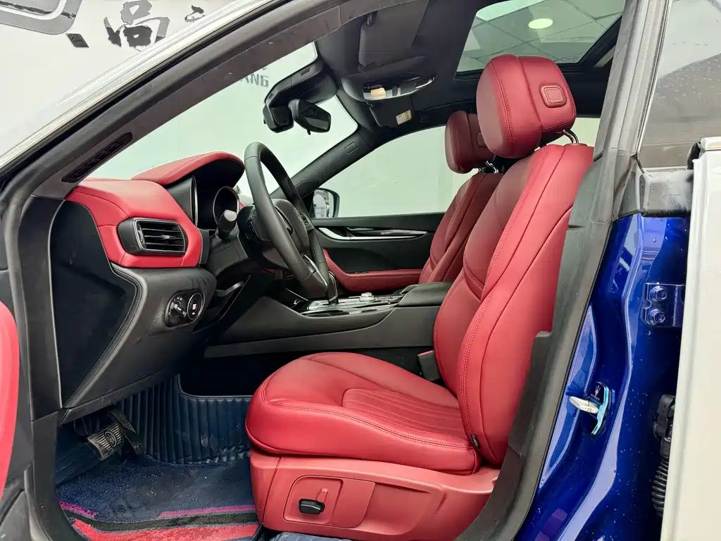 Maserati Levante — миниатюра 6