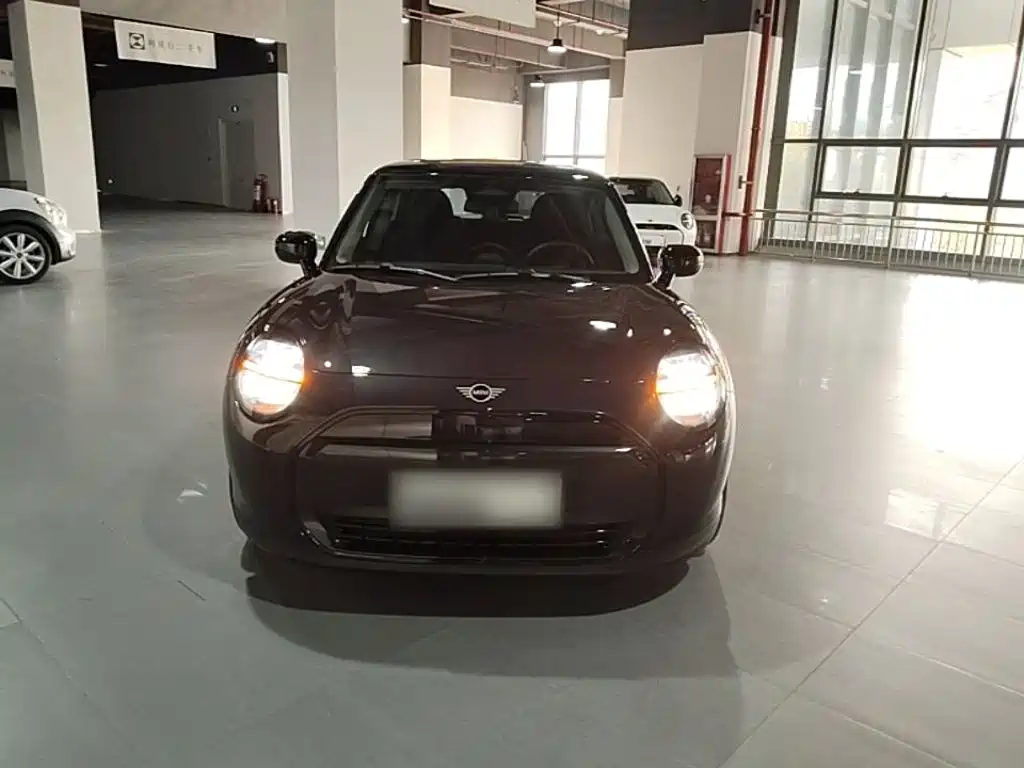 MINI MINI COOPER EV — миниатюра 3