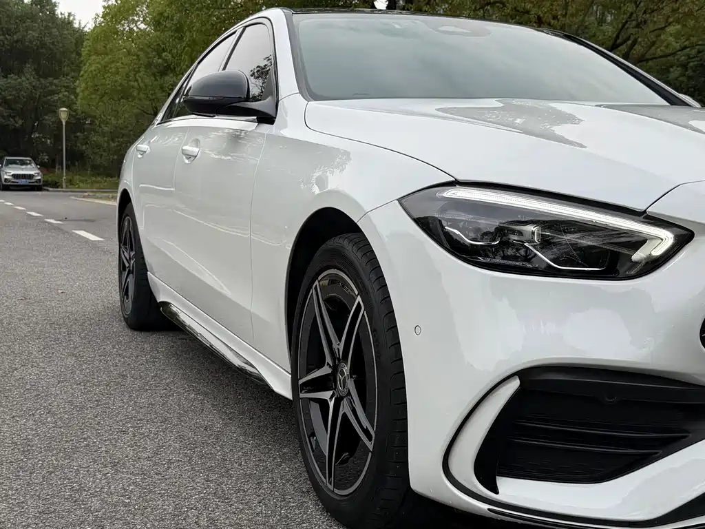 Mercedes-Benz C-Class — миниатюра 19