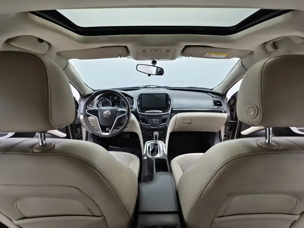 Buick Regal — миниатюра 10